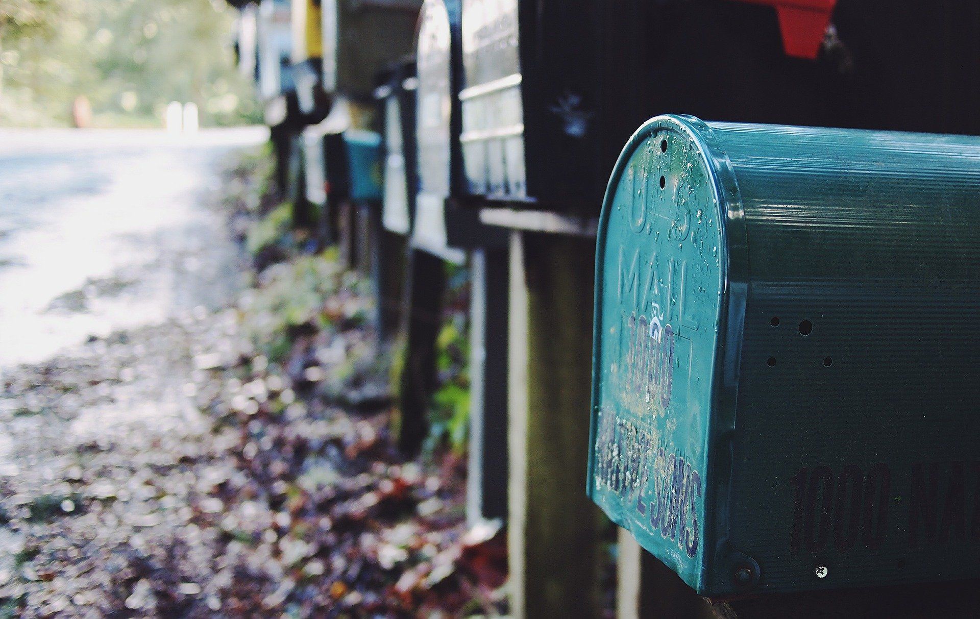 The pixels in your emails know where you live